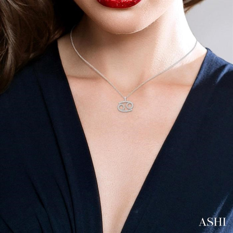1/8 Ctw Cancer Round Cut Diamond Zodiac Pendant With Chain in 10K Yellow Gold