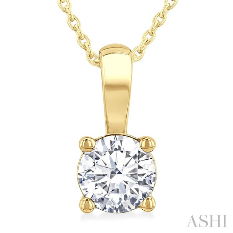 3/4 Ctw Prong Set Round Cut Diamond Solitaire Pendant With Chain in 14K Yellow Gold