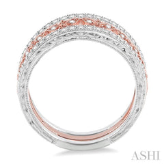 1/2 Ctw Round Cut Diamond Triple Band Set in 14K White and Rose Gold