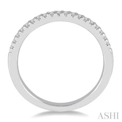 1/6 Ctw Round Cut Diamond Wedding Band in 14K White Gold