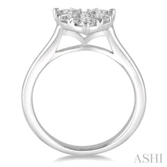 3/4 Ctw Round Cut Diamond Heart Shape Lovebright Ring in 14K White Gold