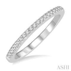 1/6 Ctw Round Cut Diamond Wedding Band in 14K White Gold