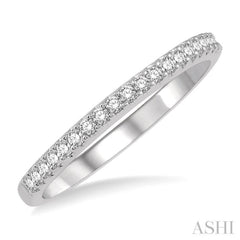 1/5 Ctw Round Cut Diamond Wedding Band in 14K White Gold