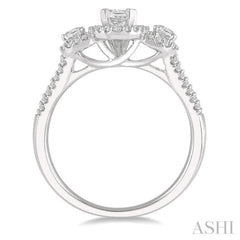 7/8 Ctw Triple Oval Shape Diamond Ladies Engagement Ring in 14K White Gold