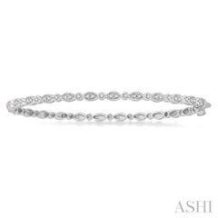 1/4 Ctw Marquise Mount Round Cut Diamond Stackable Bangle in 14K White Gold