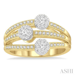 3/8 Ctw Split Top Tri Mount Lovebright Round Cut Diamond Ring in 14K Yellow Gold