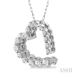 1/4 Ctw Diamond Journey Heart Pendant in 14K White Gold with chain