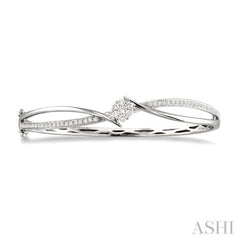 3/4 Ctw Round Cut Diamond Bangle in 14K White Gold