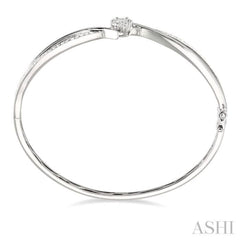 3/4 Ctw Round Cut Diamond Bangle in 14K White Gold