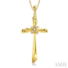 1/20 Ctw Round Cut Diamond Pendant in 14K Yellow Gold with Chain