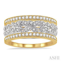 1/2 Ctw Round Cut Diamond Triple Band Set in 14K White and Yellow Gold