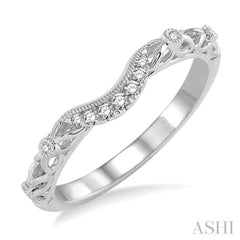 1/10 Ctw Round Cut Diamond Vintage Lattice Wedding Band in 14K White Gold