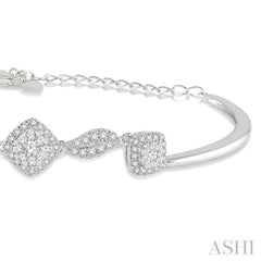 5/8 Ctw Round Cut Diamond Lovebright Bracelet in 14K White Gold