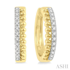 1/4 Ctw Circular Bead & Round Cut Diamond Hoop Earring in 14K Yellow Gold