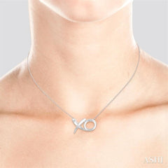 1/50 Ctw 'XO' Hugs and Kisses Round Cut Diamond Fashion Pendant With Chain in Sterling Silver