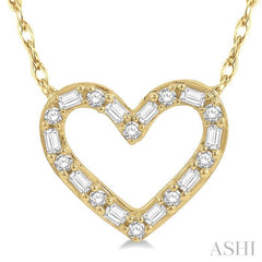 1/4 Ctw Heart Charm Baguette and Round Cut Diamond Pendant With Chain in 14K Yellow Gold