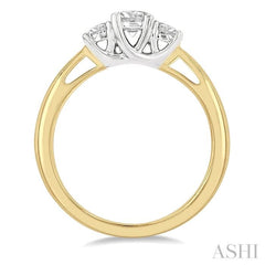 1/2 Ctw Round Cut Diamond Three-Stone Ring in 14K Yellow and White Gold