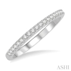 1/5 ctw Round Cut Diamond Wedding Band in 14K White Gold