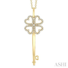 1/4 Ctw Conjoined Hearts Round Cut Diamond Key Pendant in 10K Yellow Gold