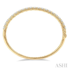 5 ctw Round Cut Diamond Bangle in 14K Yellow Gold