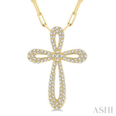 1/2 Ctw Latin Cross Round Cut Diamond Pendant With Chain in 14K Yellow Gold