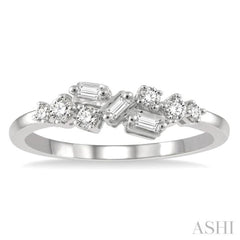 1/4 Ctw Baguette and Round Cut Diamond Fashion Scatter Ring in 14K White Gold