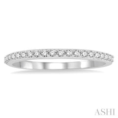 1/5 Ctw Round Cut Diamond Wedding Band in 14K White Gold