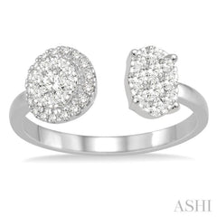 1/2 Ctw Round and Oval Shape Diamond Lovebright Ring in 14K White Gold