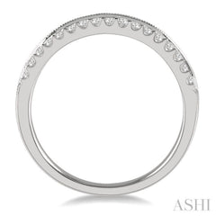 1/5 ctw Milgrain Wall Round Cut Diamond Wedding Band in 14K White Gold