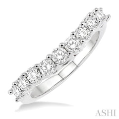 1 Ctw Round Cut Diamond 'V' Shape Band in 14K White Gold