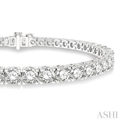 8 Ctw Round Cut Diamond Tennis Bracelet in 14K White Gold