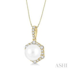 8X8MM Cultured Pearl and 1/3 Ctw Hexagon Shape Round Cut Diamond Pendant With Chain in 14K Yellow Gold