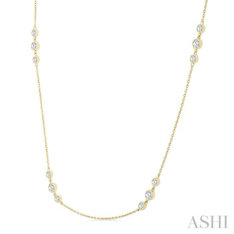 3/4 Ctw Three Stone Bezel Set Round Cut Diamond Station Necklace in 14K Yellow Gold