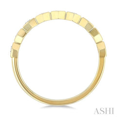 1/5 Ctw Hexagon Shape Link Round Cut Diamond Fashion Ring in 14K Yellow Gold