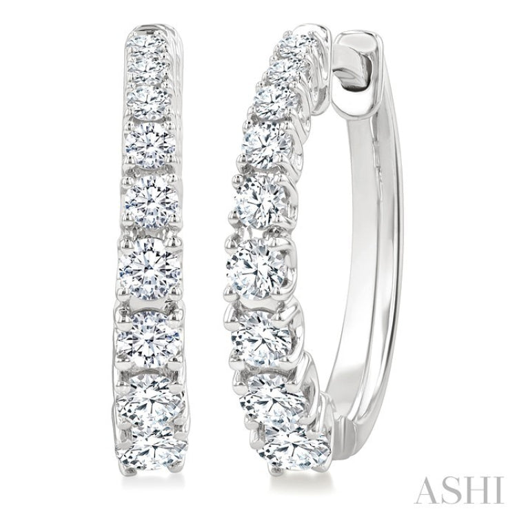 3/4 Ctw Graduated Round Cut Diamond Fashion Hoop Earrings in 14K White Gold