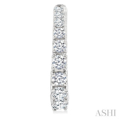 3/4 Ctw Graduated Round Cut Diamond Fashion Hoop Earrings in 14K White Gold