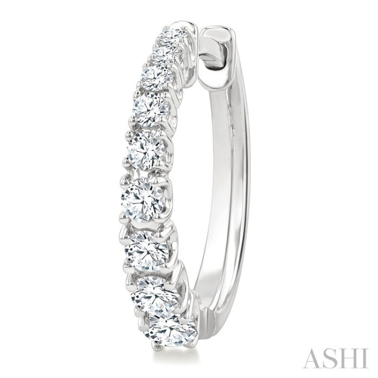 3/4 Ctw Graduated Round Cut Diamond Fashion Hoop Earrings in 14K White Gold