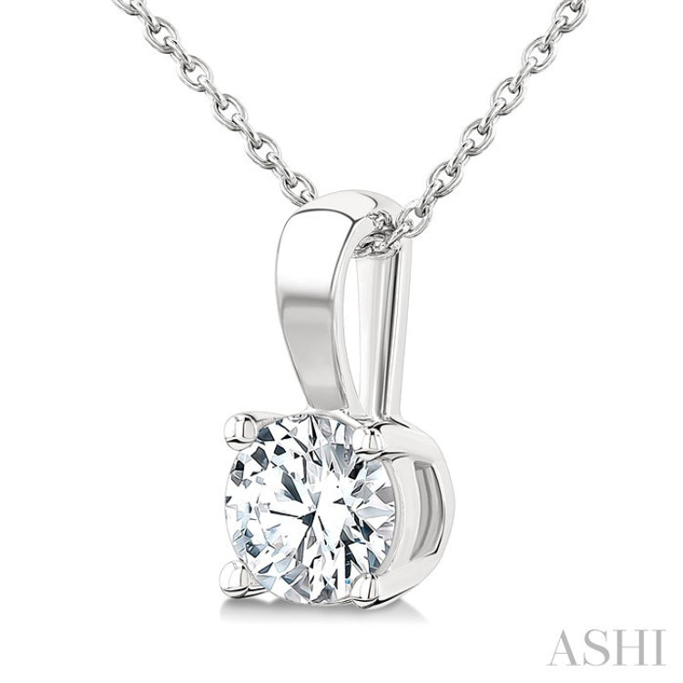 3/4 Ctw Prong Set Round Cut Diamond Solitaire Pendant With Chain in 14K White Gold